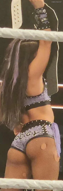 Roxanne Perez photo 22 of 1582