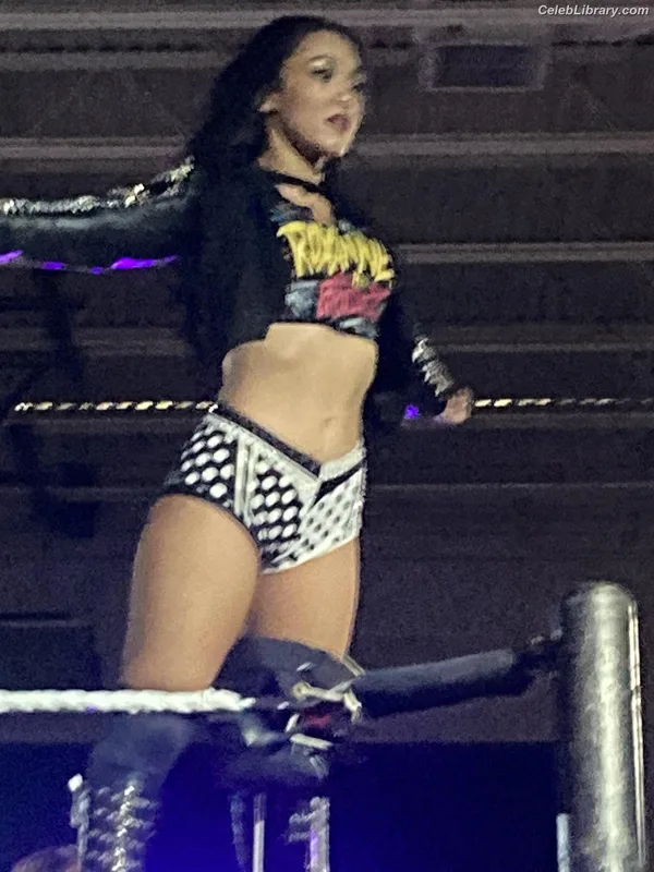 Roxanne Perez photo 1 of 1582