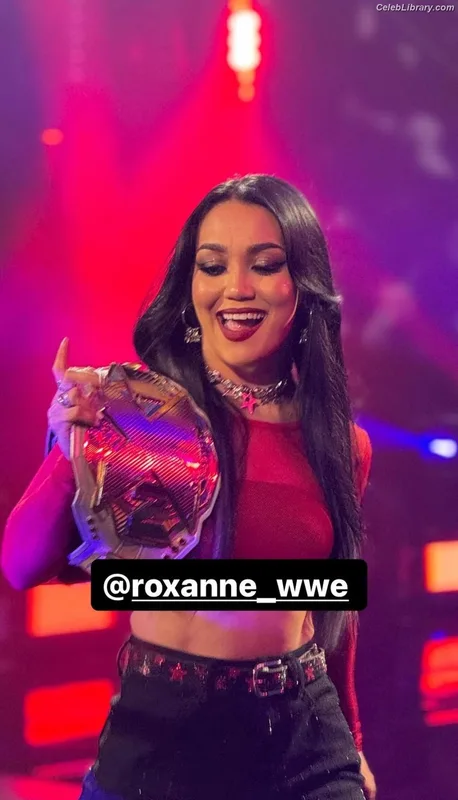 Roxanne Perez photo 16 of 1582