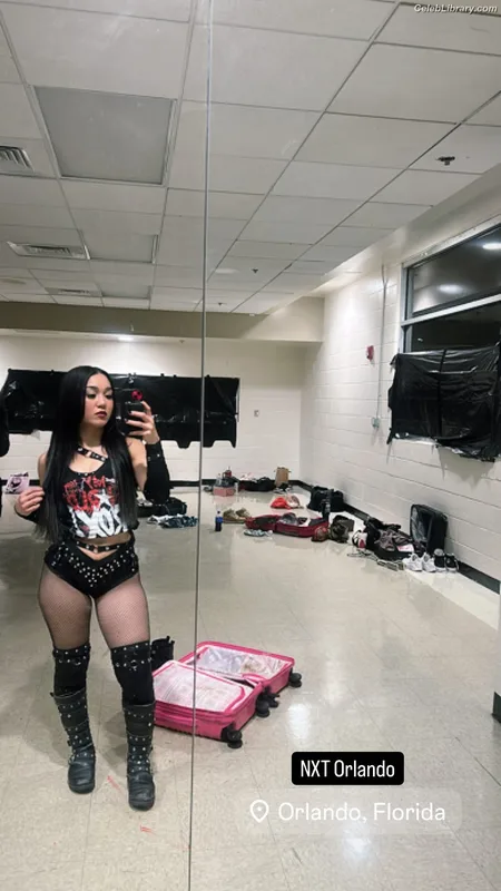 Roxanne Perez photo 2 of 1582