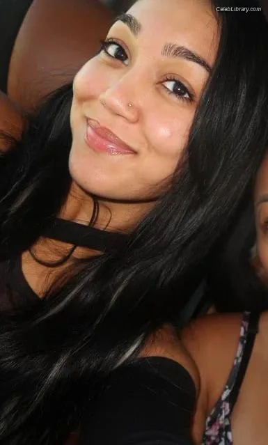 Roxanne Perez photo 6 of 1582