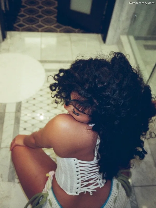 Rubi Rose photo 4 of 1316