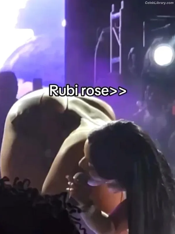 Rubi Rose photo 17 of 1316