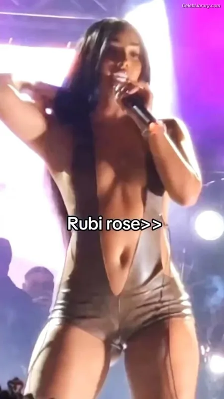 Rubi Rose photo 19 of 1316
