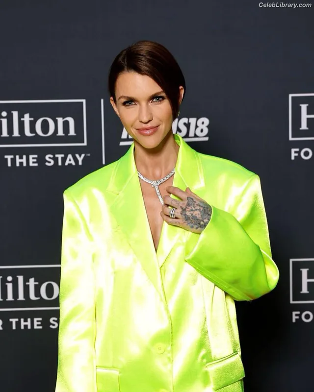 Ruby Rose photo 14 of 45
