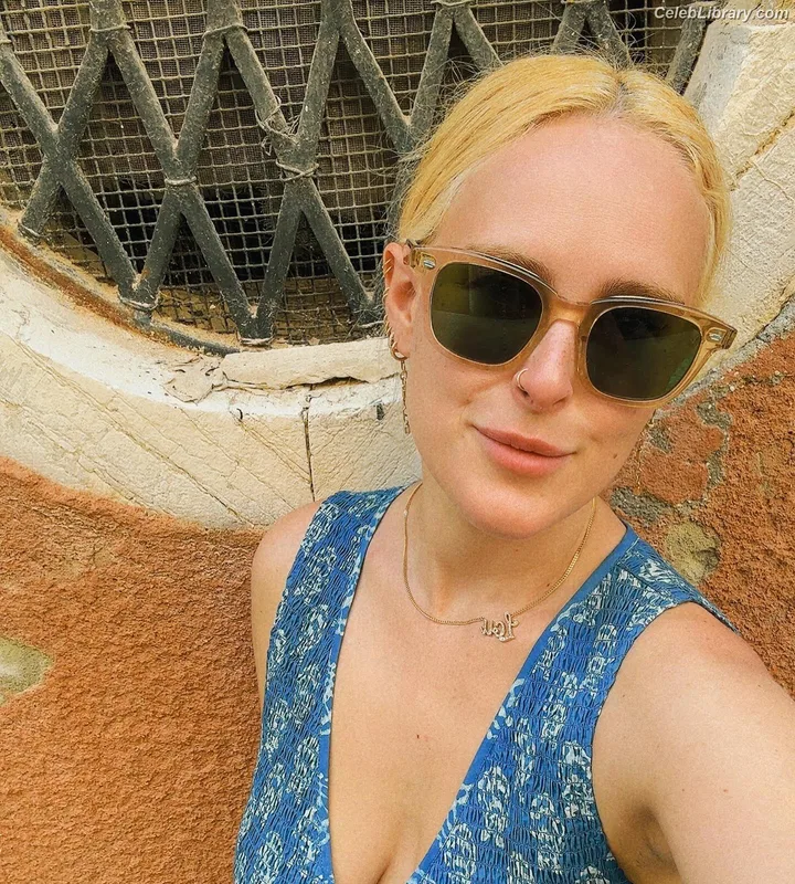Rumer Willis photo 20 of 149
