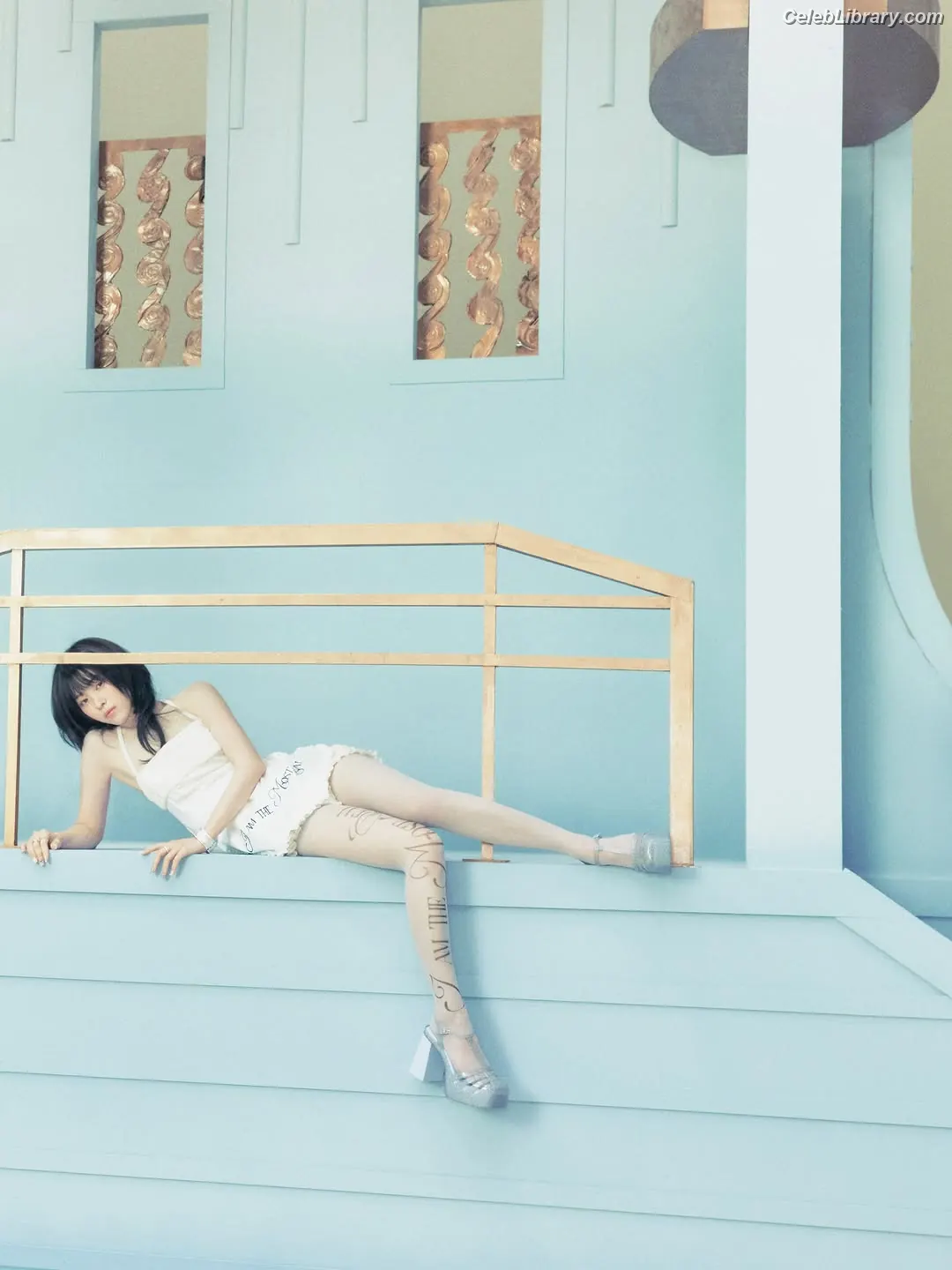 Ryujin (ITZY) photo 10 of 522