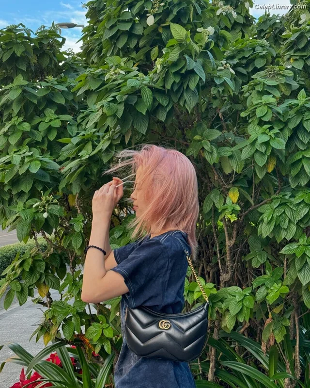 Ryujin (ITZY) photo 10 of 523