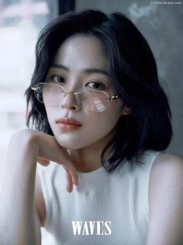Ryujin (ITZY) photo 23 of 523
