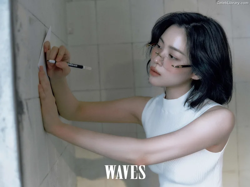 Ryujin (ITZY) photo 1 of 523