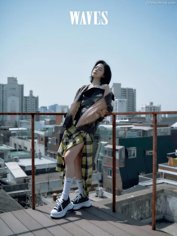 Ryujin (ITZY) photo 4 of 523