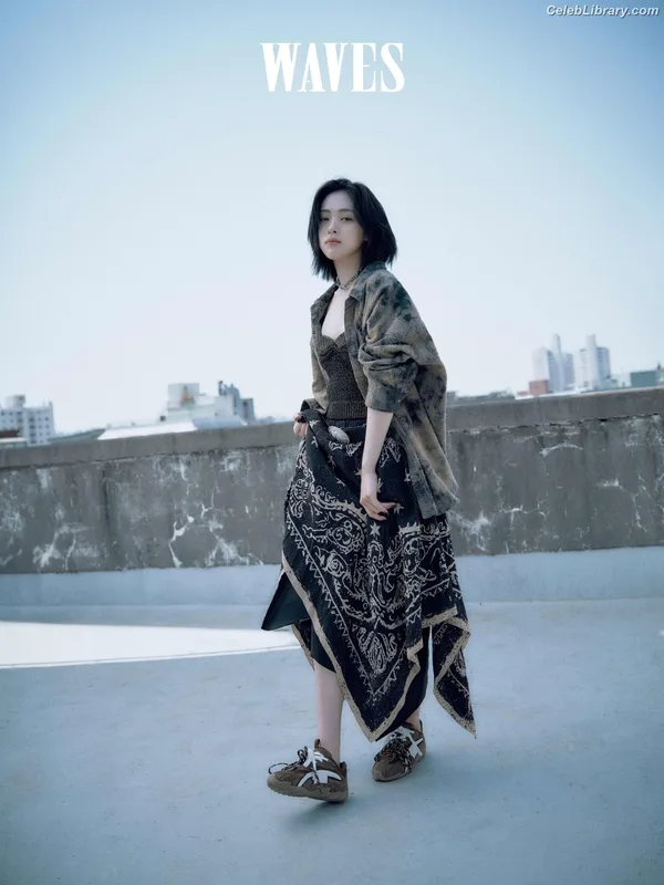 Ryujin (ITZY) photo 9 of 523