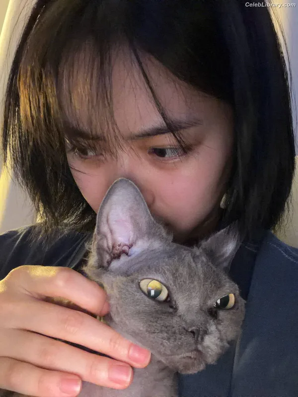 Ryujin (ITZY) photo 7 of 523