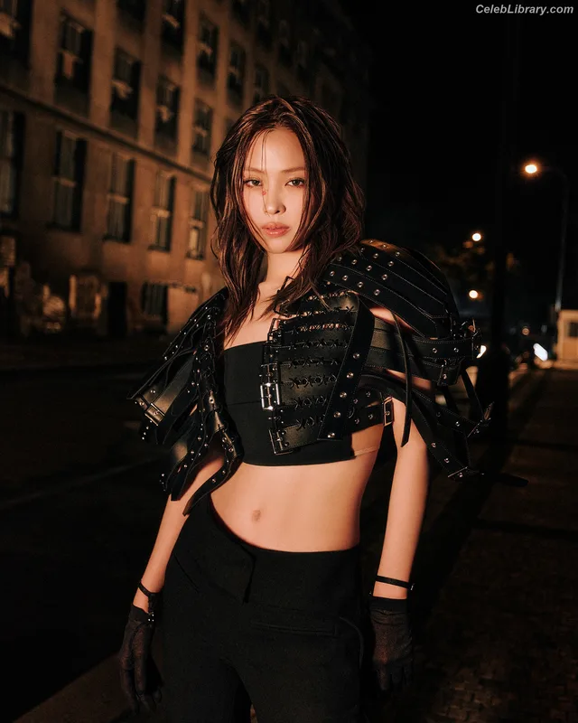 Ryujin (ITZY) photo 20 of 523