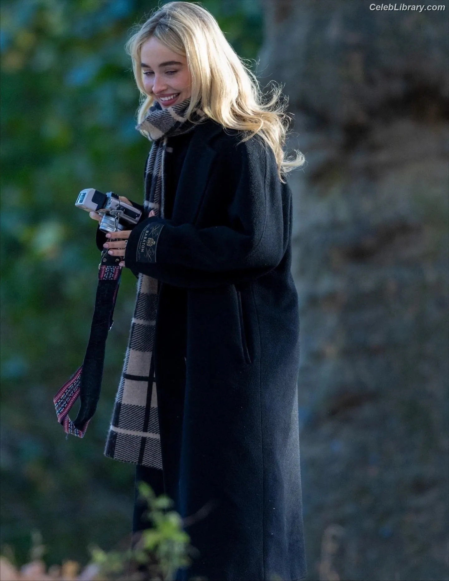 Sabrina Carpenter photo 7 of 6409