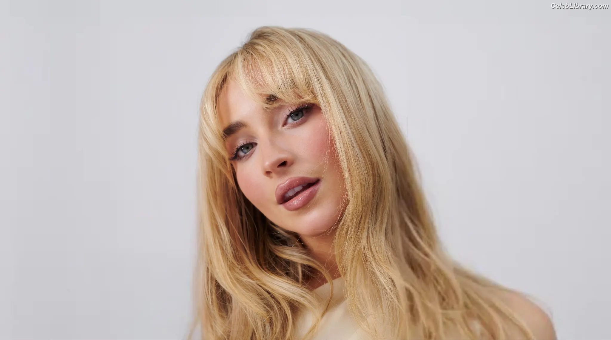 Sabrina Carpenter photo 23 of 6409