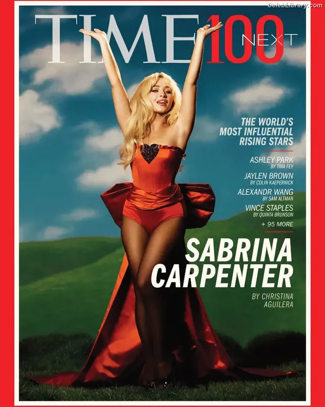 Sabrina Carpenter photo 9 of 6403