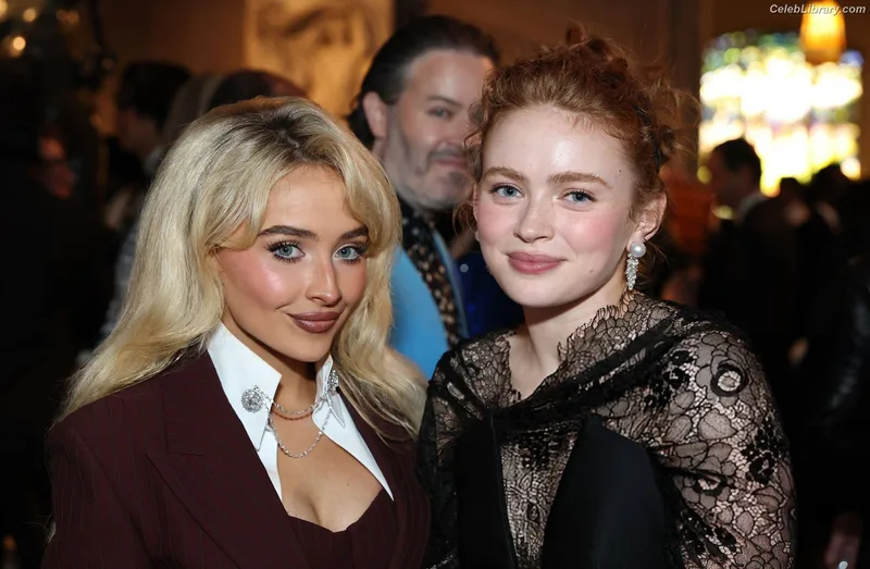 Sabrina Carpenter photo 10 of 6403