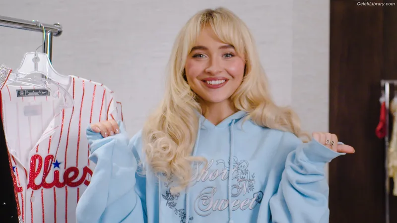 Sabrina Carpenter photo 15 of 6403