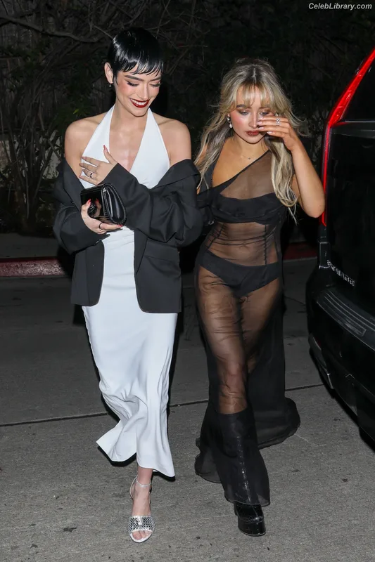 Sabrina Carpenter photo 14 of 6403