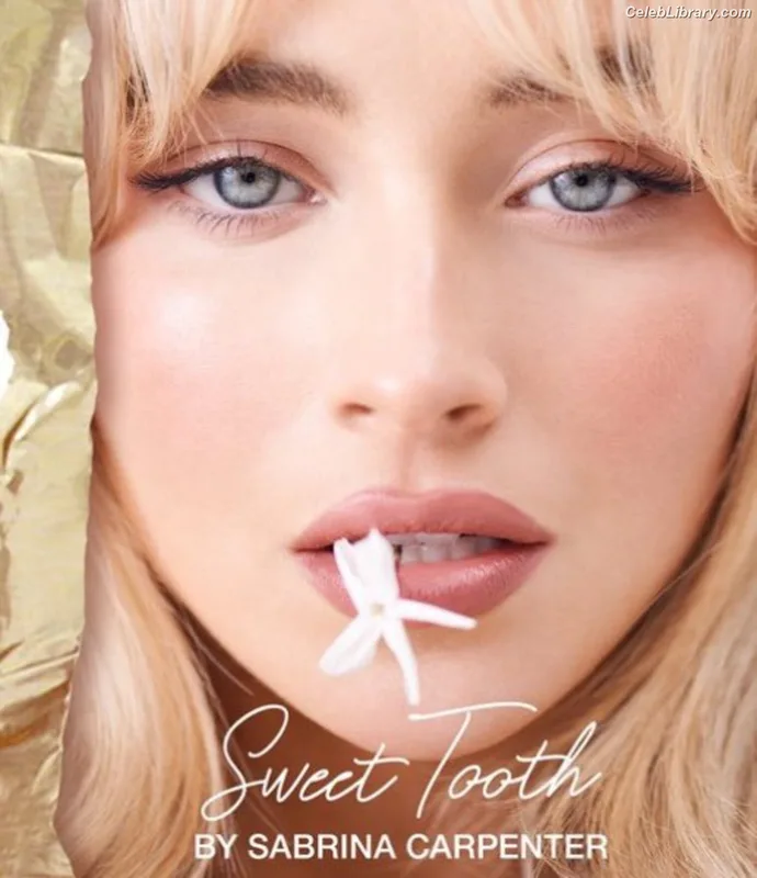 Sabrina Carpenter photo 5 of 6403