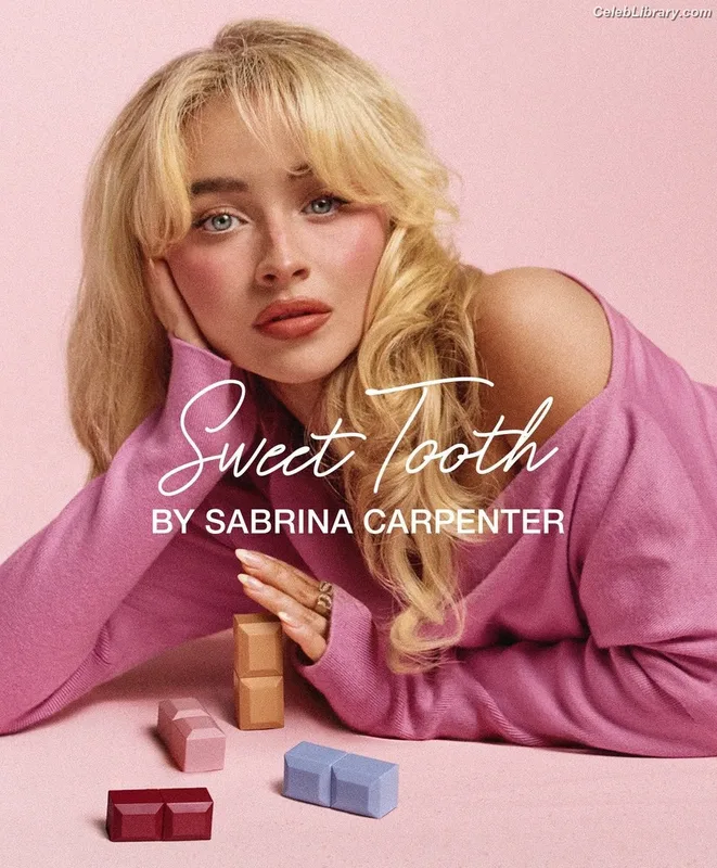 Sabrina Carpenter photo 19 of 6403