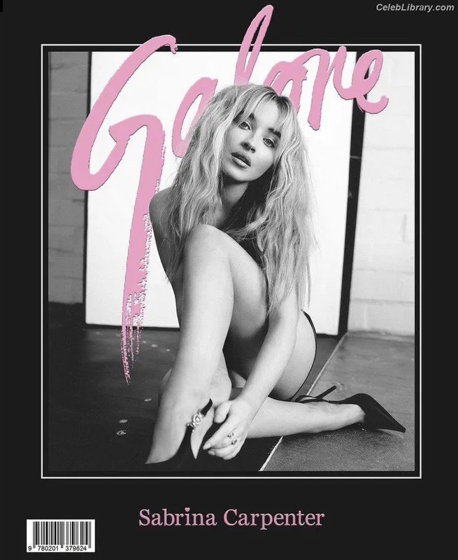 Sabrina Carpenter photo 17 of 6403