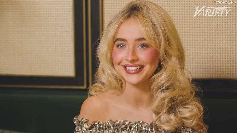 Sabrina Carpenter photo 20 of 6403