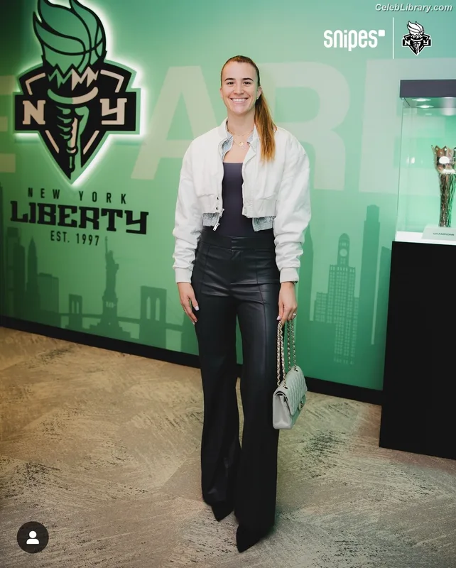Sabrina Ionescu photo 22 of 168