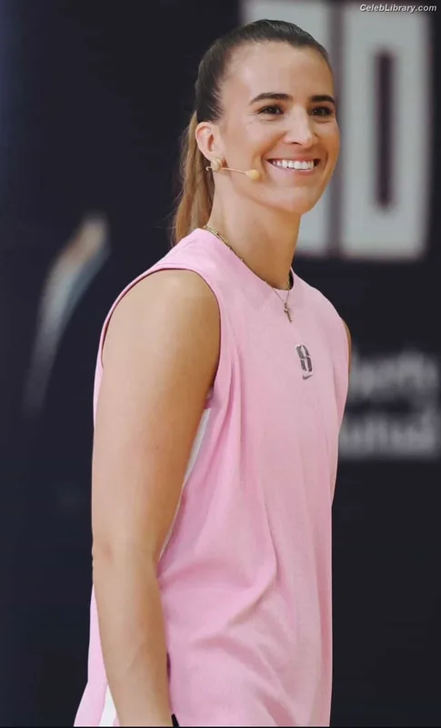 Sabrina Ionescu photo 21 of 168