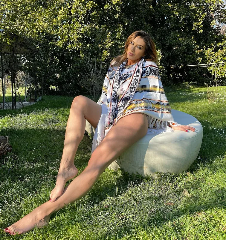 Sabrina Salerno photo 17 of 1083