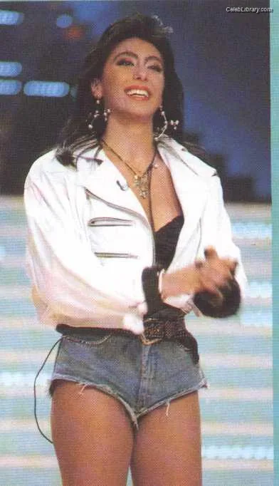 Sabrina Salerno photo 22 of 1083
