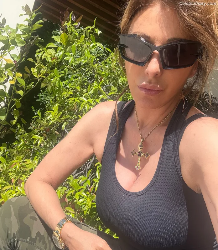 Sabrina Salerno photo 17 of 1083