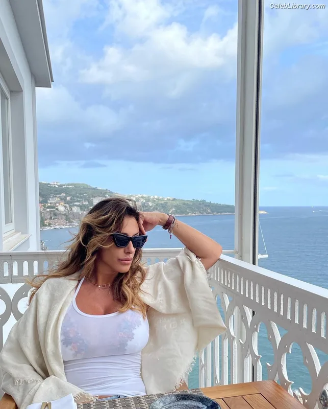 Sabrina Salerno photo 8 of 1083