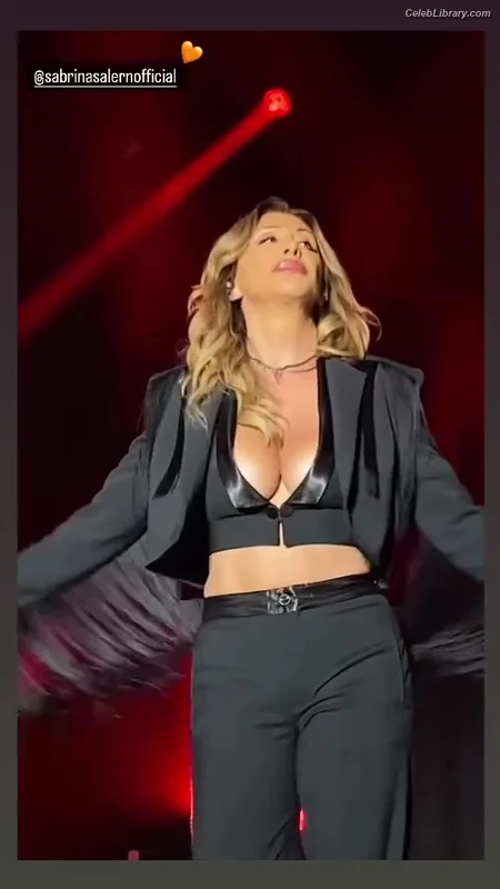 Sabrina Salerno photo 8 of 1083