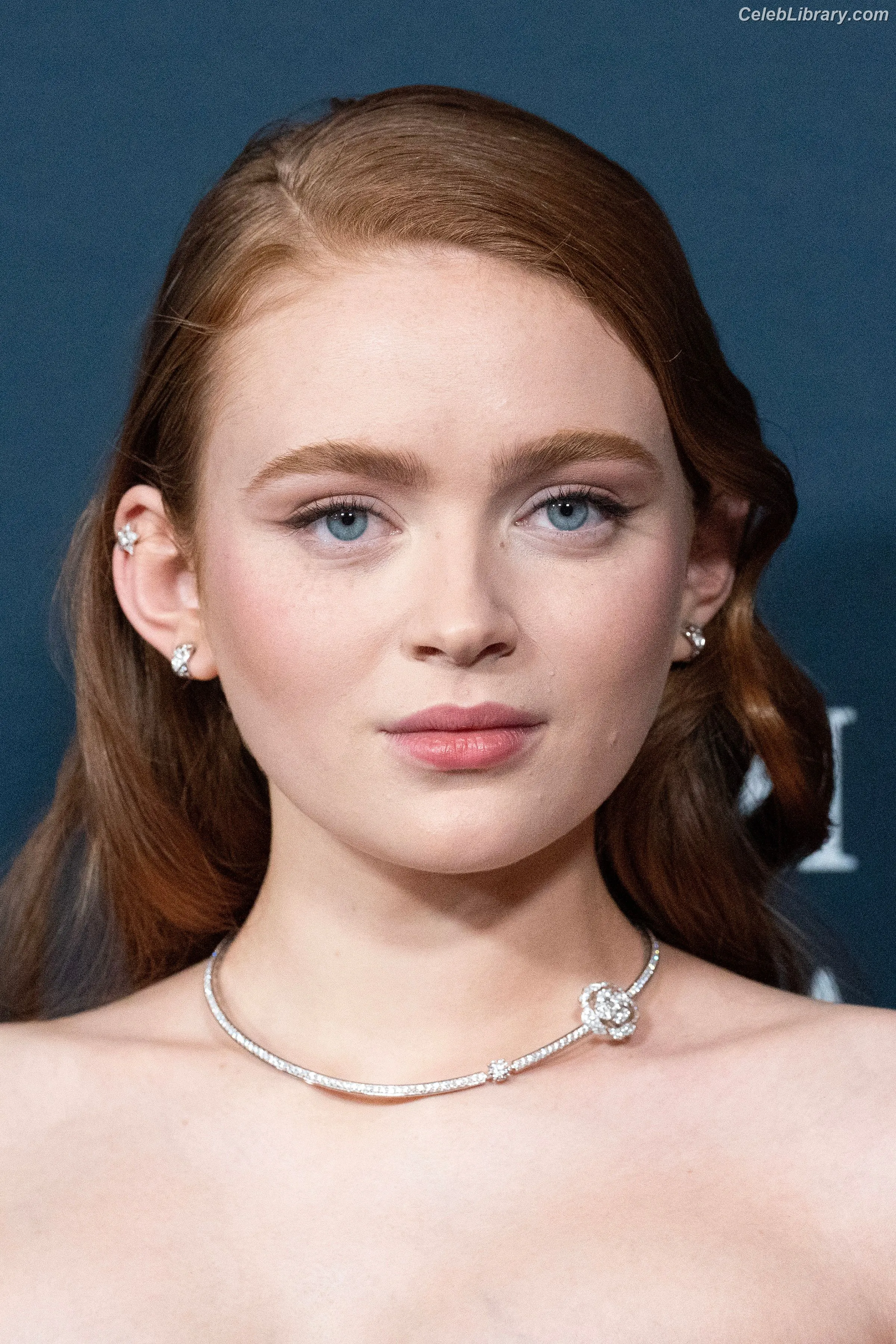 Sadie Sink photo 16 of 1906