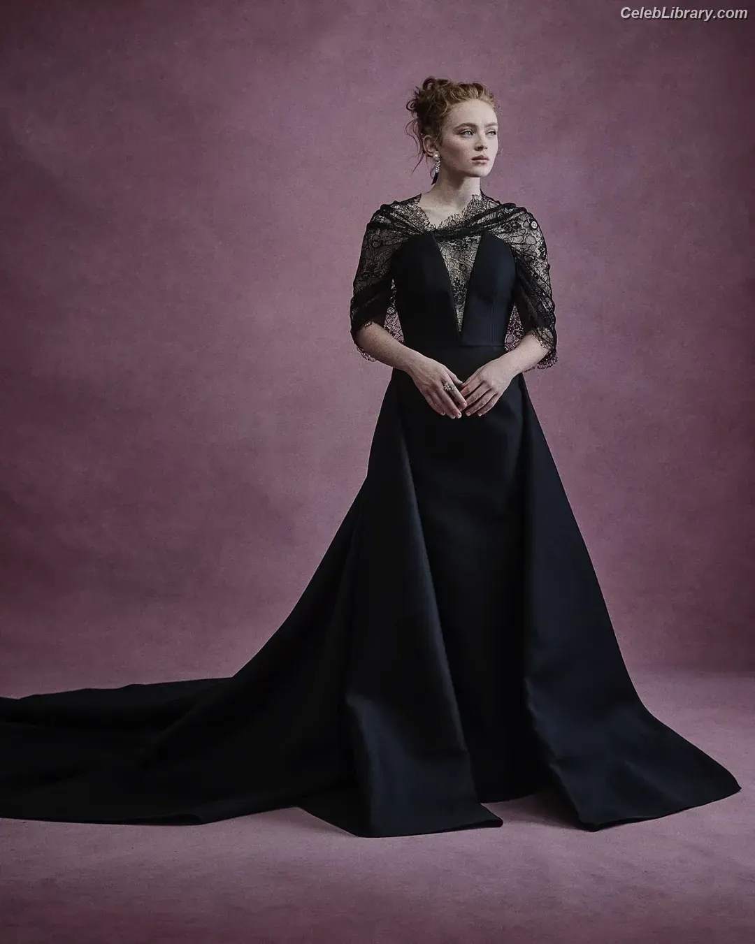 Sadie Sink photo 20 of 1906