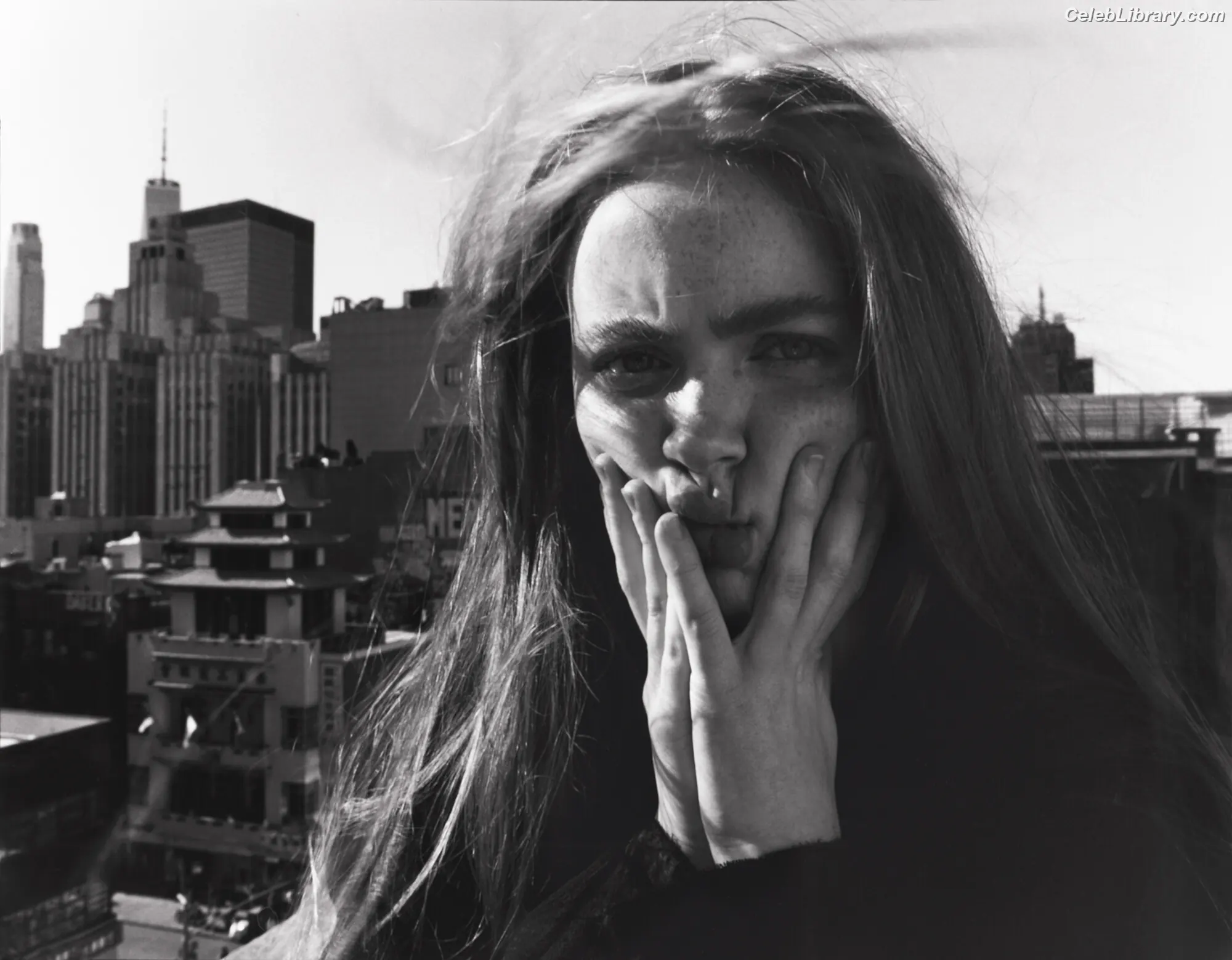 Sadie Sink photo 9 of 1906