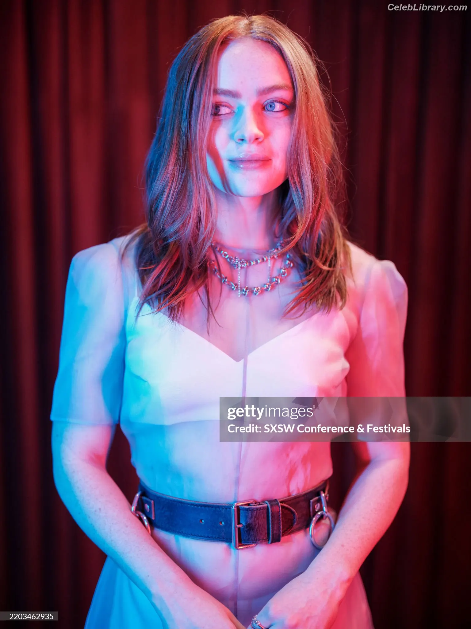 Sadie Sink photo 3 of 1906