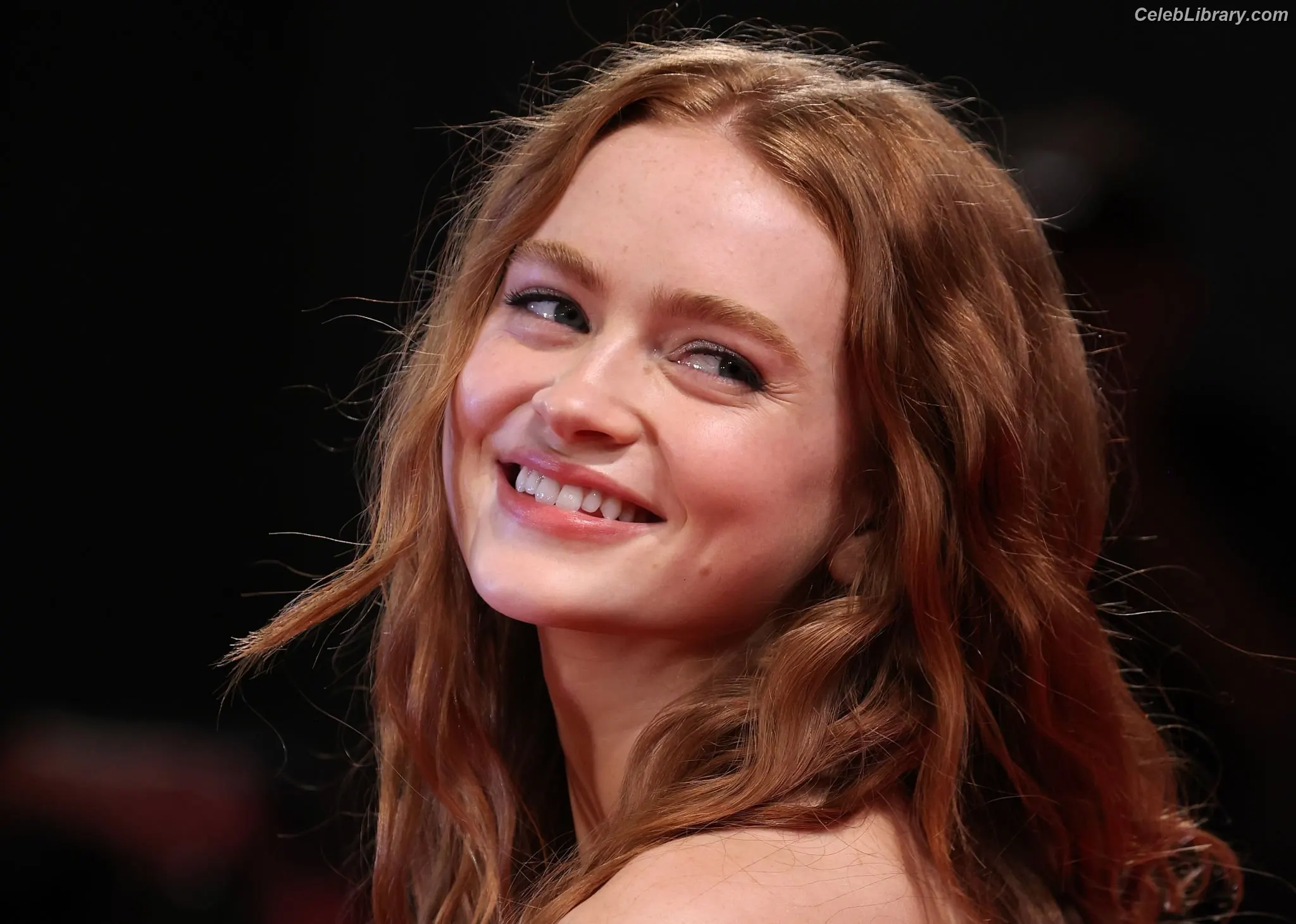 Sadie Sink photo 24 of 1906