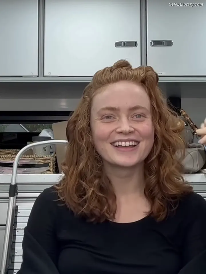 Sadie Sink photo 21 of 1906
