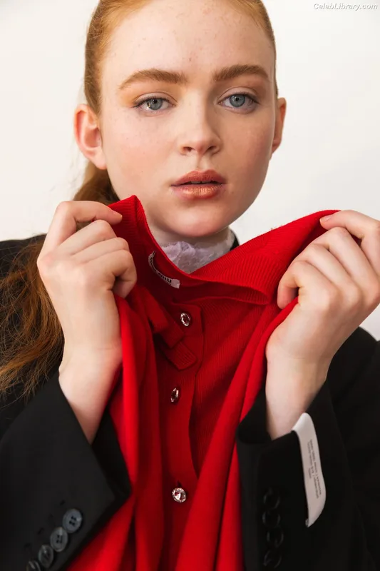 Sadie Sink photo 20 of 1907