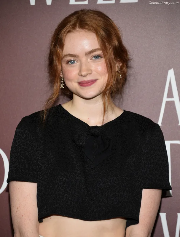Sadie Sink photo 9 of 1907