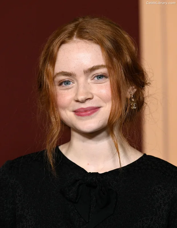 Sadie Sink photo 18 of 1907