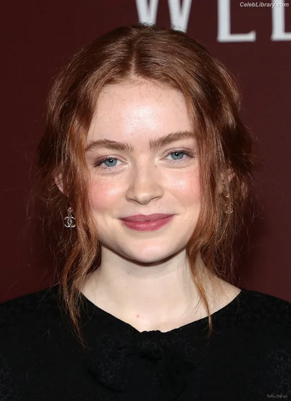 Sadie Sink photo 16 of 1907