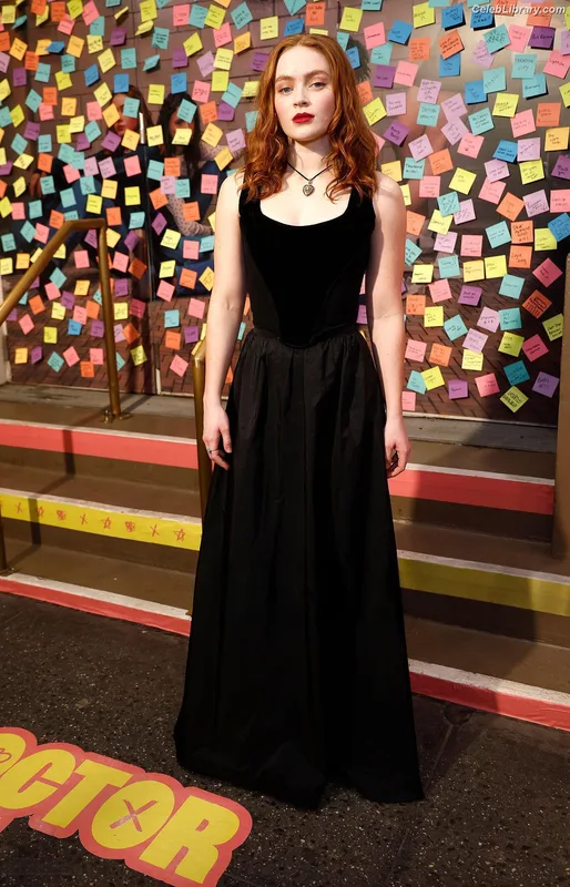 Sadie Sink photo 17 of 1907