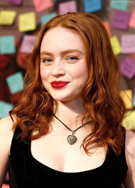 Sadie Sink photo 20 of 1907
