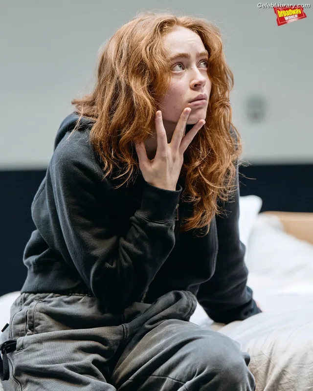 Sadie Sink photo 23 of 1907