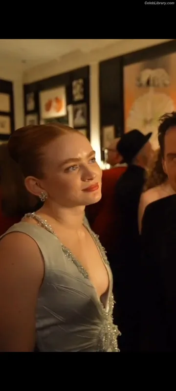 Sadie Sink photo 21 of 1907