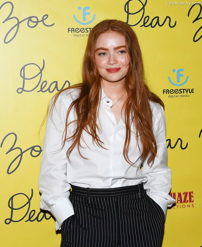 Sadie Sink photo 4 of 1907